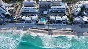 Brisas beach condo